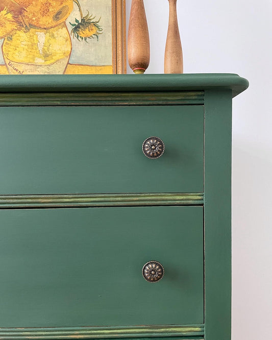 Leafy green chest of drawers