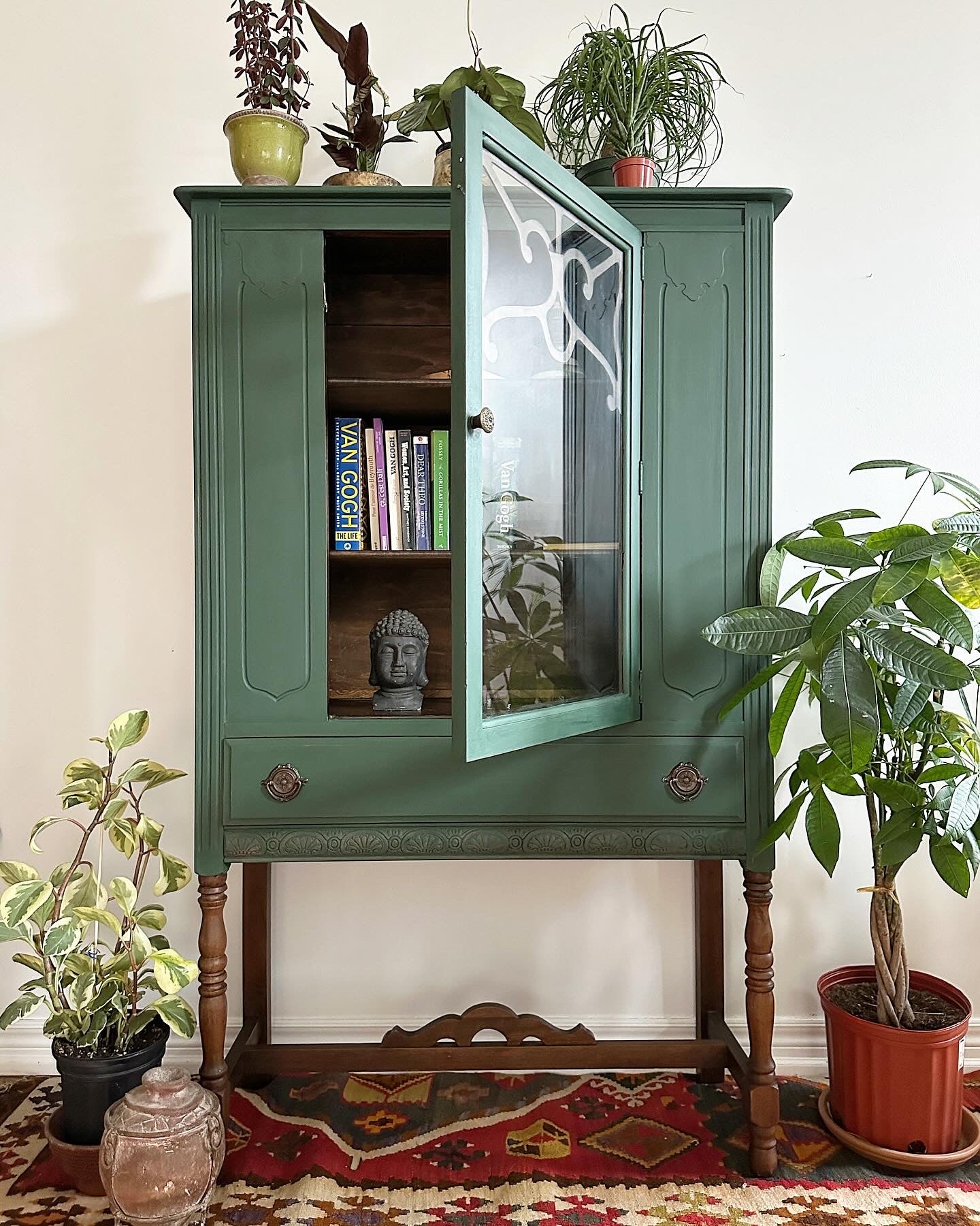 hand painted furniture